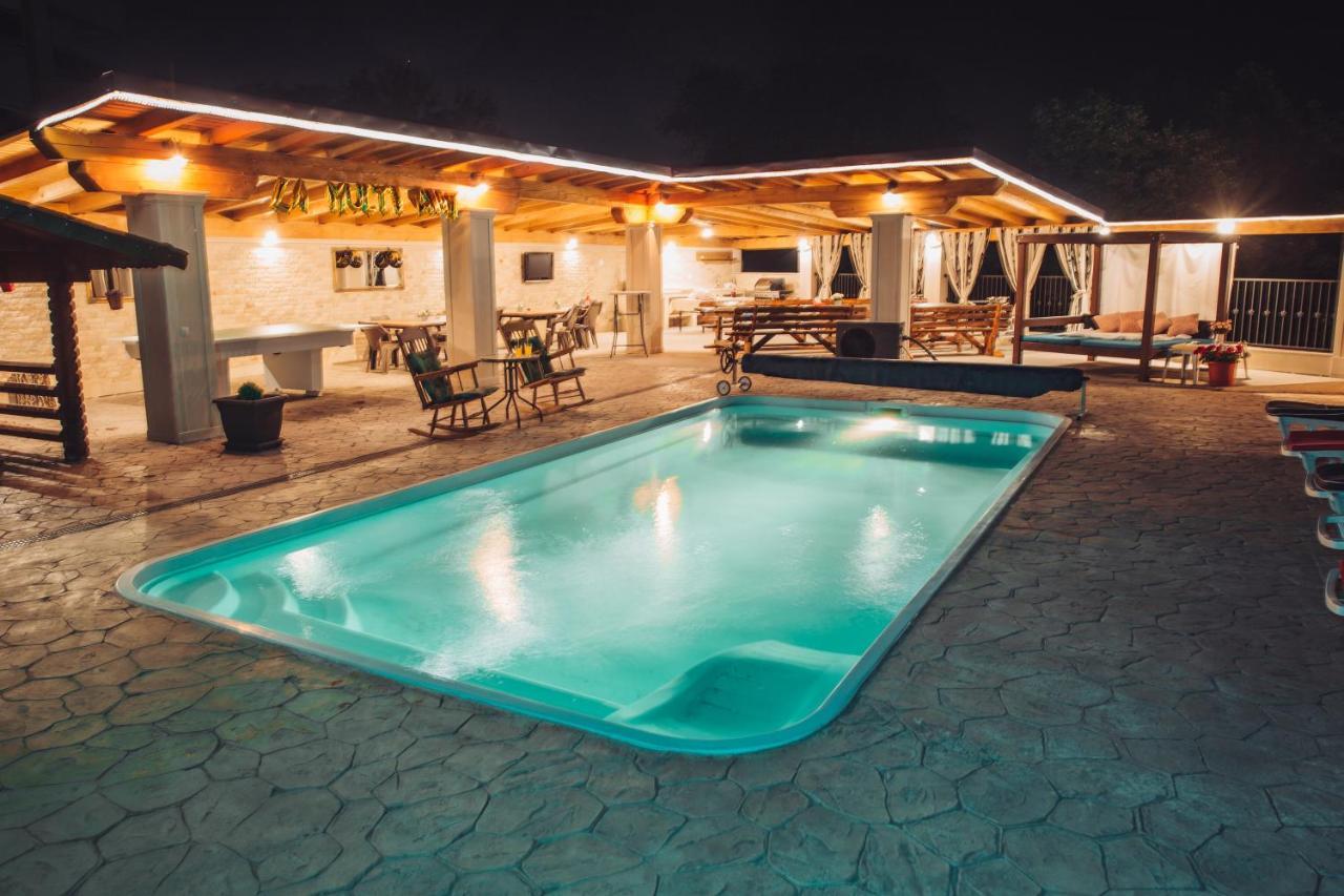 Casa Ryana Self Check-In Motel Gilău Dış mekan fotoğraf